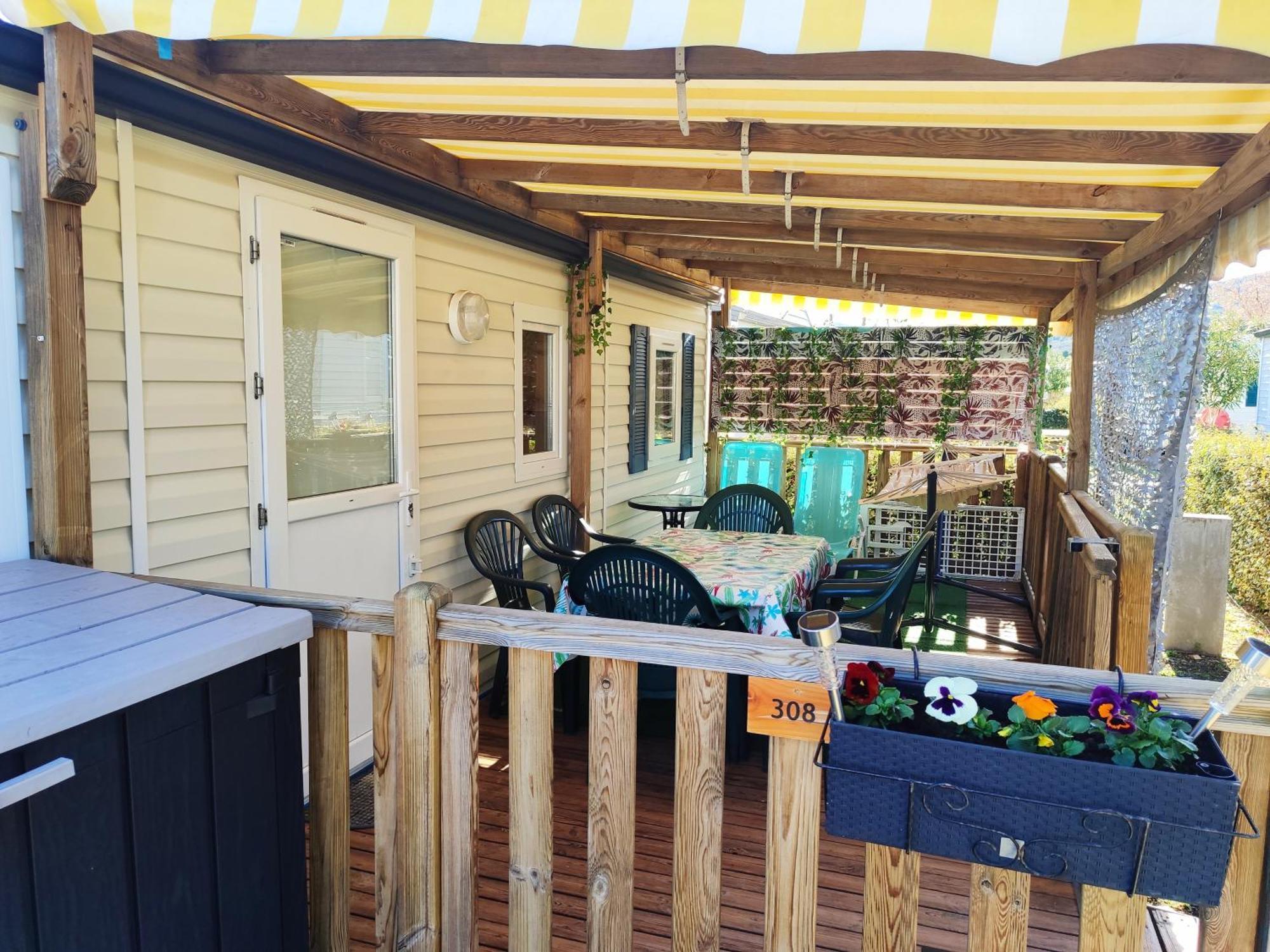 Mobilhome Au Camping Les Salins De La Gardiole Ex Camping Europe Vic-la-Gardiole Exterior foto