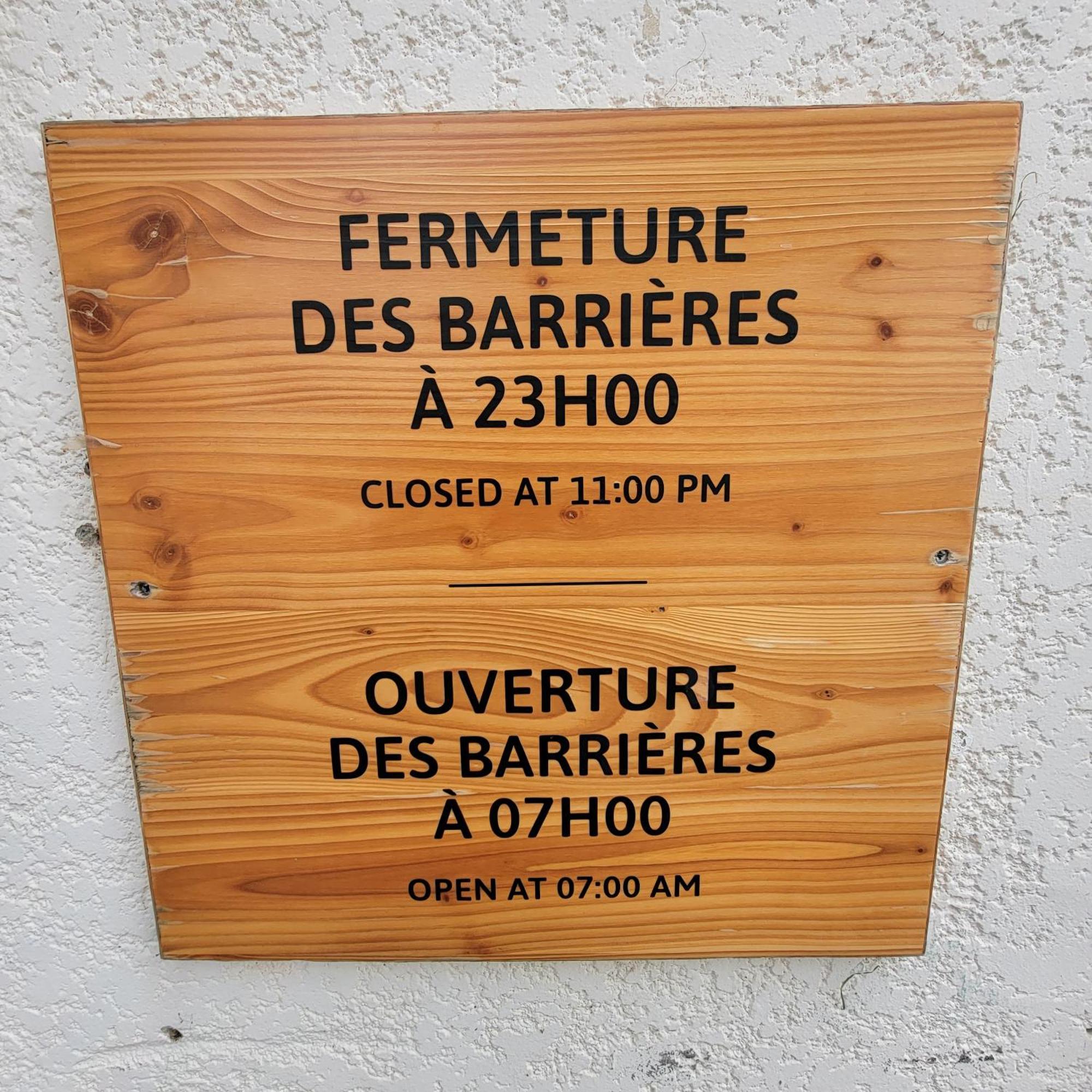 Mobilhome Au Camping Les Salins De La Gardiole Ex Camping Europe Vic-la-Gardiole Exterior foto